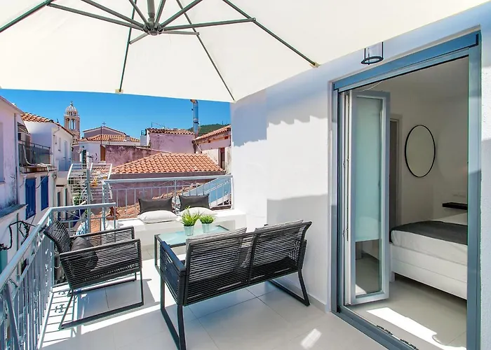 Mikri Gonia * 斯基亚索斯镇