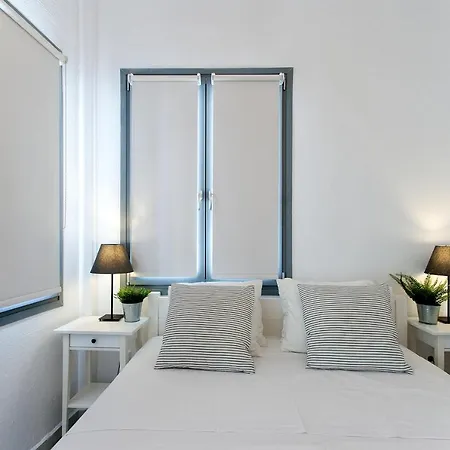 Mikri Gonia بيت للعطل *